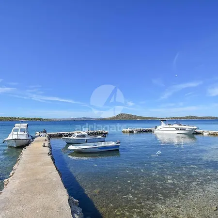 House Vagabond * Tkon