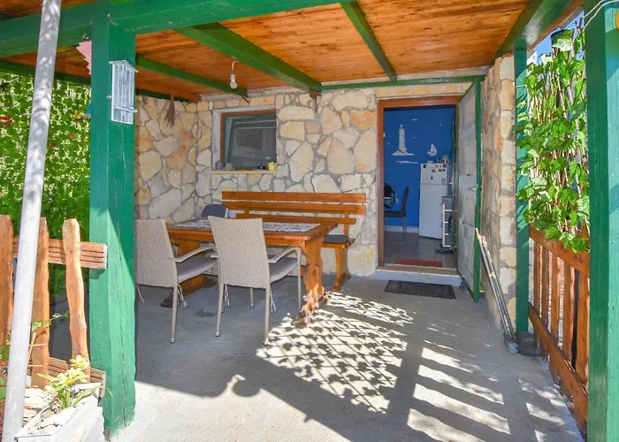 House Vagabond Vikendica *